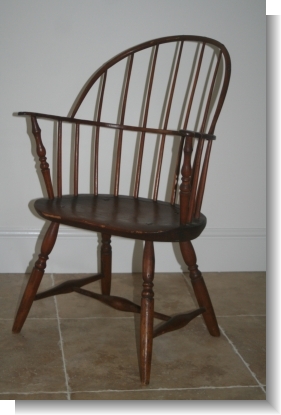 AMERICAN WINDSOR CHAIR