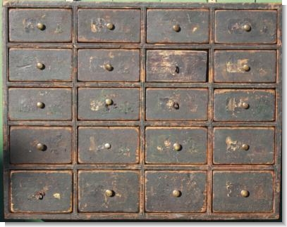 NEST OF DRAWERS. Mid 19th century.