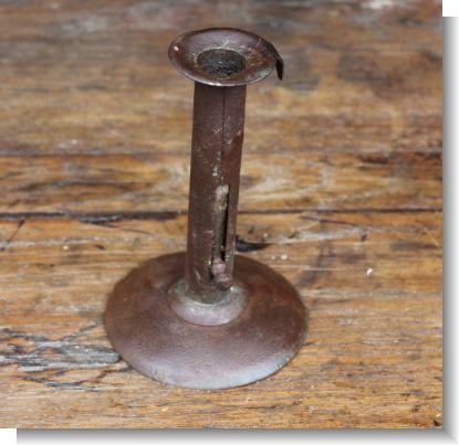 19th CENTURY HOG SCRAPPER TYPE CANDLESTICK