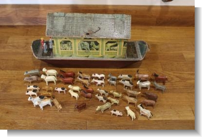 SMALL NOAH's ARK with animals