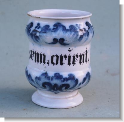 ITALIAN DRUG JAR,  c.1730